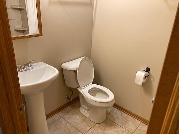 3rd image of 14000 Walter Dr #3