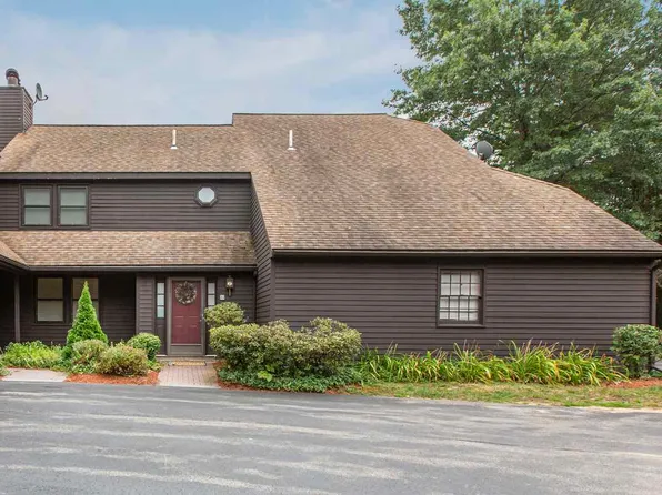 11 Stacey Cir, Windham, NH 03087