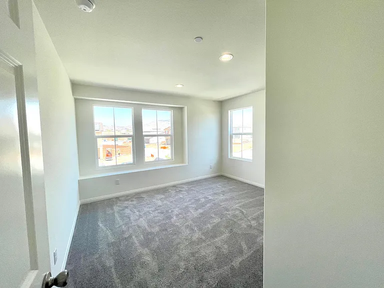 20019 Lemonscent Dr — Photo 5
