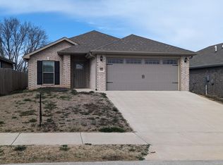 504 NW 62nd Ave, Bentonville, AR 72713