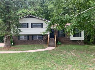 117 Winchester Dr, Bessemer, AL 35022