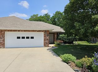 103 Osage Trl, Boonville, MO 65233