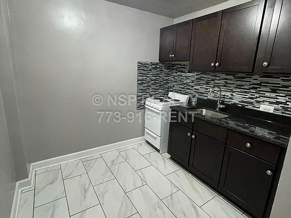 3rd image of 1360 W Touhy Ave #4-404