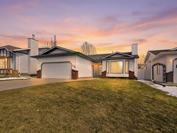 138 Duncan Cres, Red Deer, AB T4R 2C2