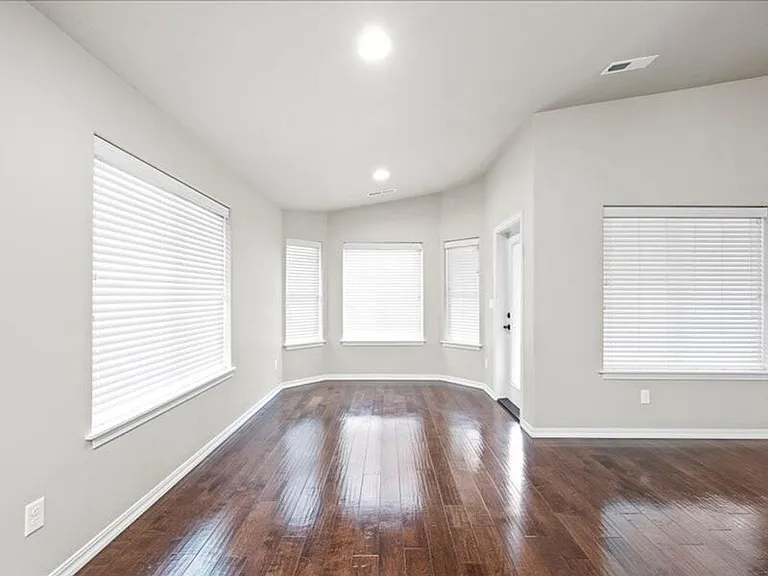 1080 N Montana St — Photo 14