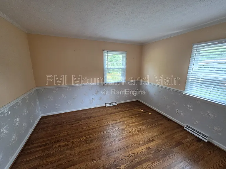 15 Ginell Cir — Photo 30