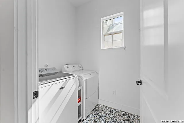 415 Alexander Ave — Photo 26