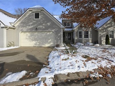 677 Sally Cir, Wadsworth, OH, 44281