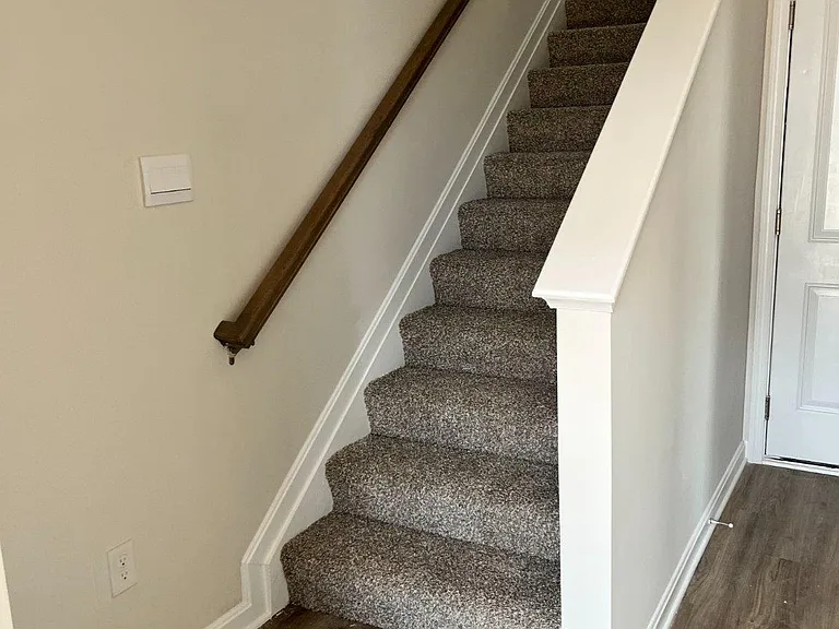 1930 Fauna Dr — Photo 2