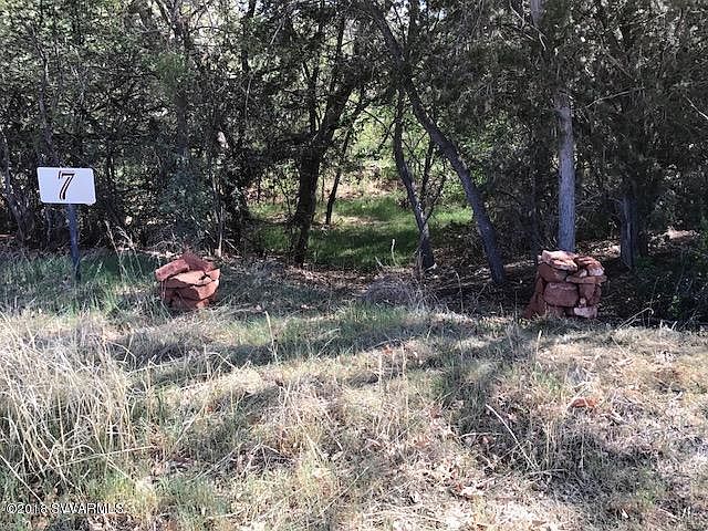 1st image of 337 Loy Lane