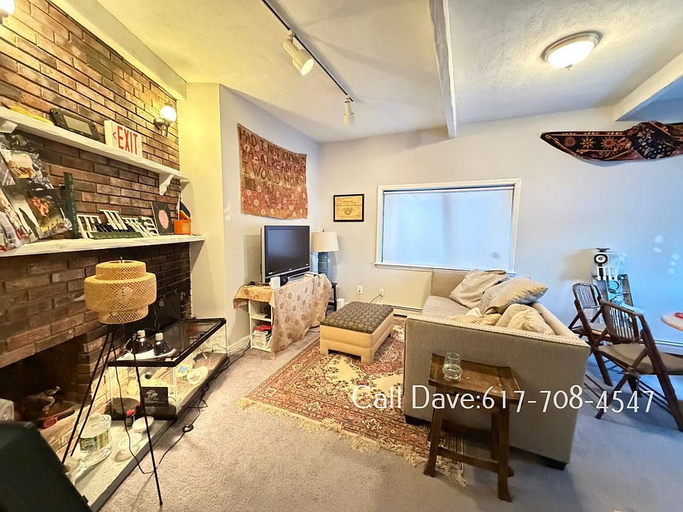 1st image of 16 Lincoln St #2