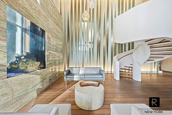 Rented by R New York | media 78