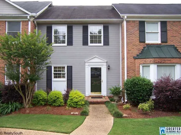 2179 Rocky Ridge Ranch Rd, Birmingham, AL 35216