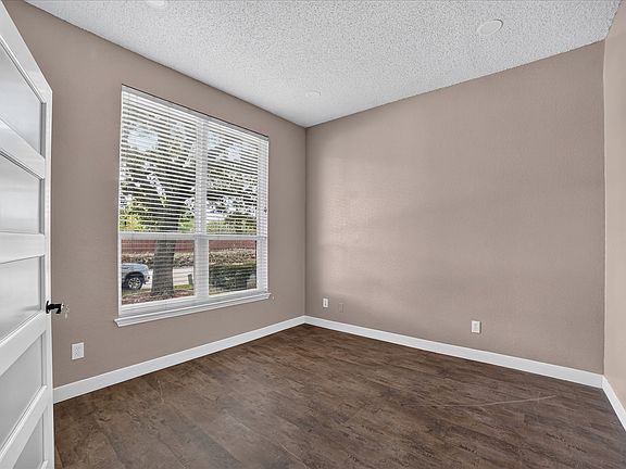 4th image of 8301 Martha Ln