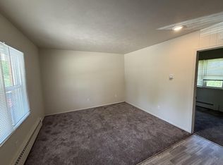13827 Ironwood Dr NW #6, Grand Rapids, MI 49534