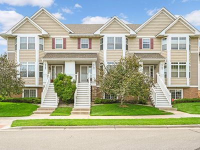 2787 Arona St, Roseville, MN, 55113