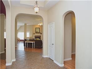 4th image of 2362 Masonwood Way