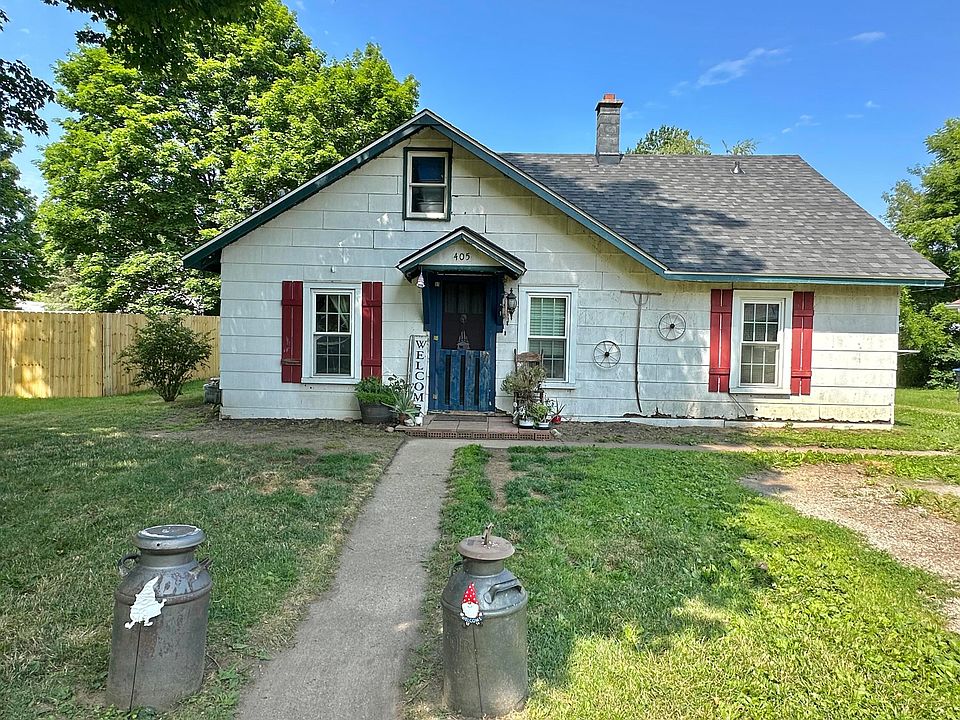 1st image of 405 Pioneer Ave