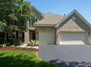 940 Hodge Ln, Batavia, IL 60510