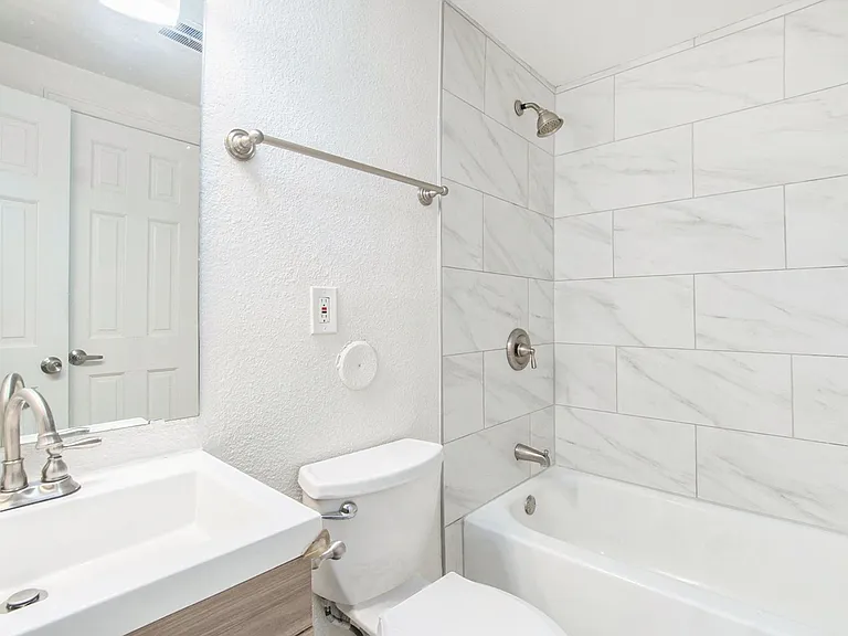 336 N Grant St #101 — Photo 16