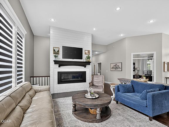 4th image of 5409 Eagle Valley Dr