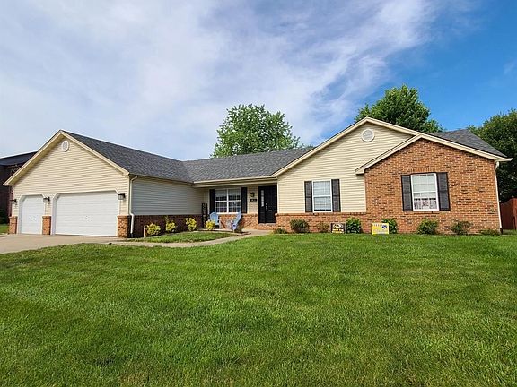 4th image of 1411 Bristlecone Dr