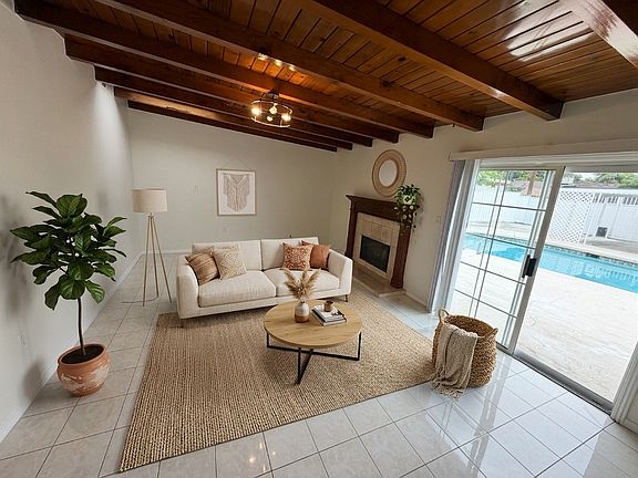 2nd image of 6836 Lindley Ave