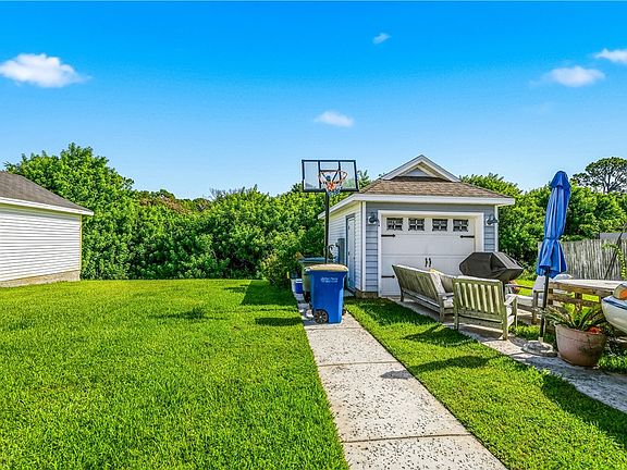 5th image of 3314 N Park Dr