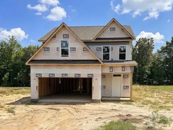588 Springtooth Dr, Zebulon, NC 27597