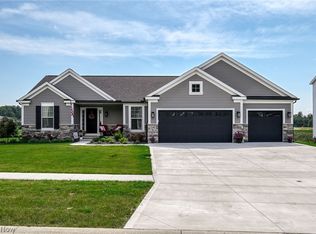 2182 Sugar Maple Dr, Kent, OH 44240
