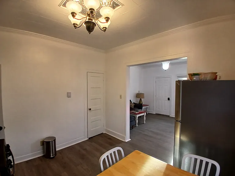 402 S Chestnut St #402 — Photo 8