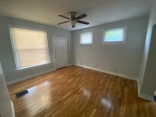 5th image of 380 16th Ave