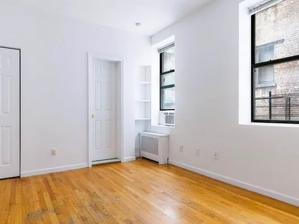 226 West 97th Street image 1 of 7