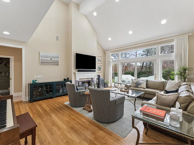3 Cherry Blossom Ln — Photo 9