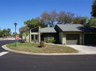 2101 Sunset Point Rd APT 101, Clearwater, FL 33765