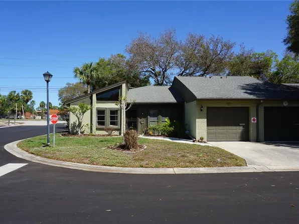 2101 Sunset Point Rd APT 101, Clearwater, FL 33765