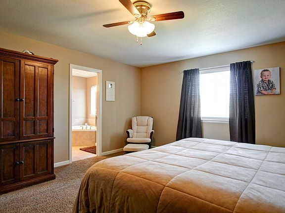 4th image of 23494 E Ontario Pl