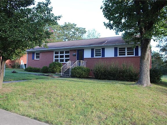 3rd image of 2520 McKinney St
