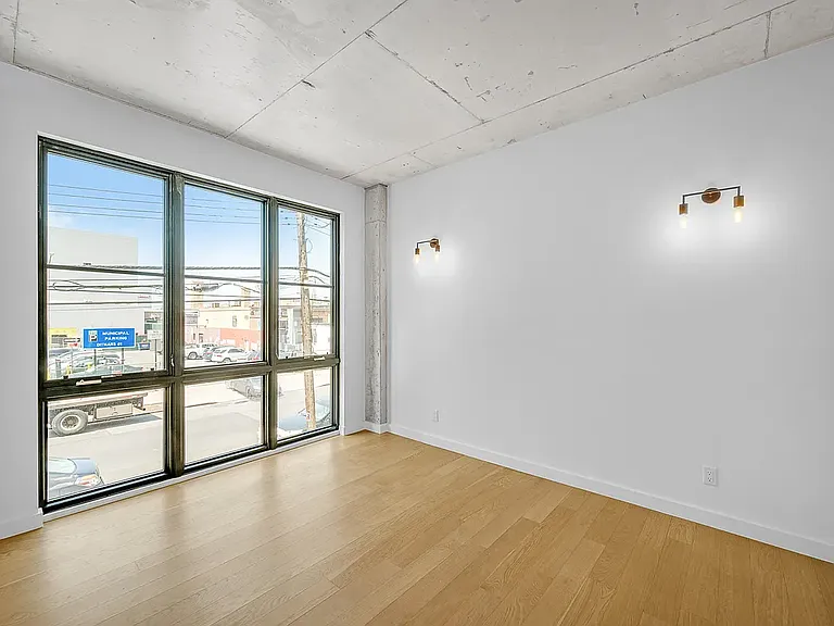 22-19 33rd St #4B — Photo 7