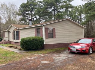 1606 Nixonton Rd, Elizabeth City, NC 27909