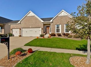 315 Country Orchard Dr, Lake Saint Louis, MO 63367