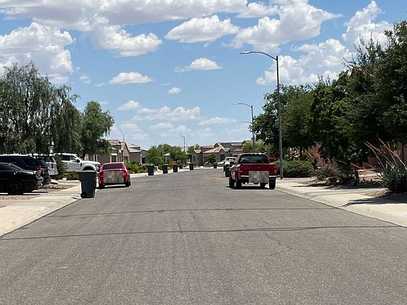 5th image of 1148 E Gabrilla Dr