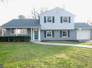 1775 Monarch Ln, Vineland, NJ 08361