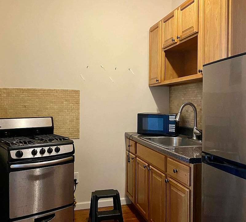 1st image of 208 Himrod St #3LL