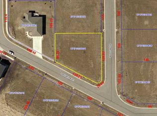 1005 Willow Dr, Grundy Center, IA 50638