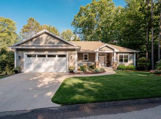 6359 Cedarmere, Traverse City, MI 49686