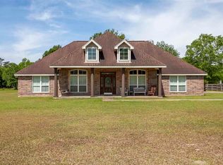 5705 Westlake Dr, Vidor, TX 77662