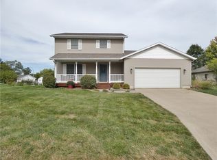 1709 Neil Dr, Pella, IA 50219