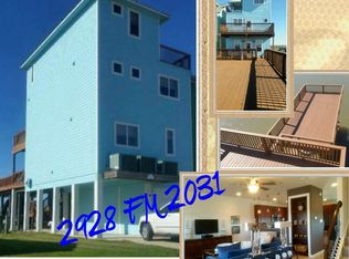 2928 Fm 2031 Beach Rd, Matagorda, TX 77457