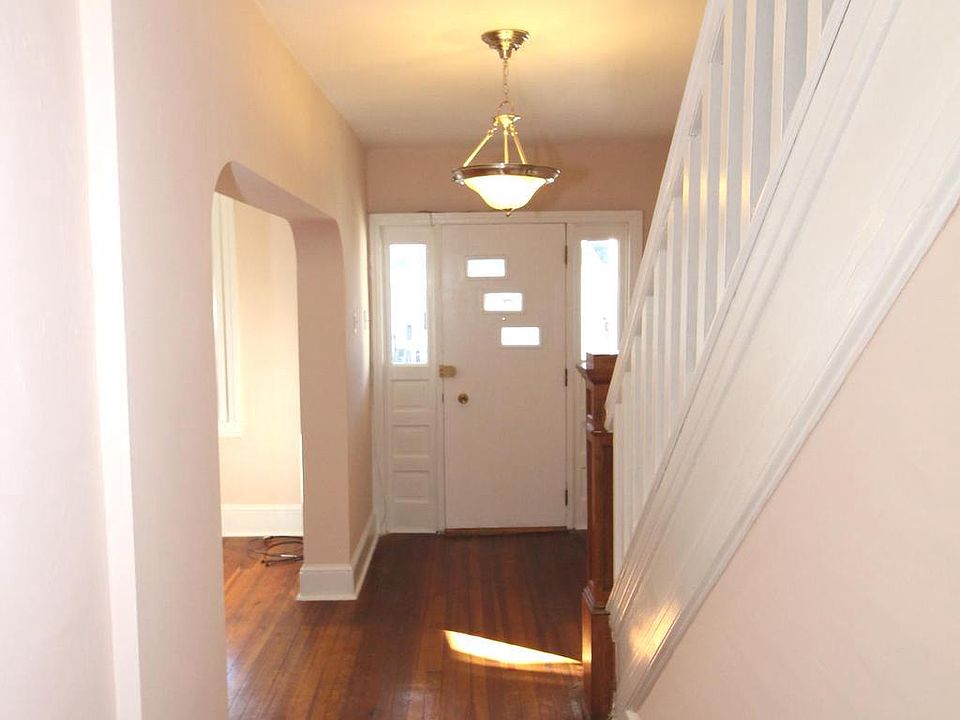 1109 Green St, Marcus Hook, PA 19061 Zillow